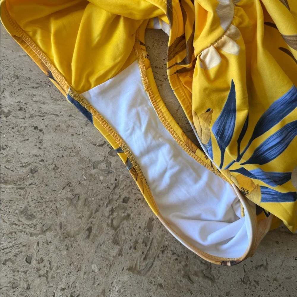 LA BLANCA Butter Yellow Hawaiian Floral Adjustable One Piece - Picture 7 of 8